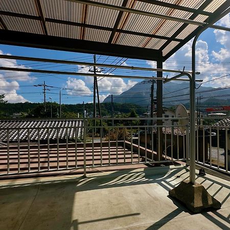 ファミリー仲良しグループ向け貸切宿ともだちハウス 秩父市 エクステリア 写真